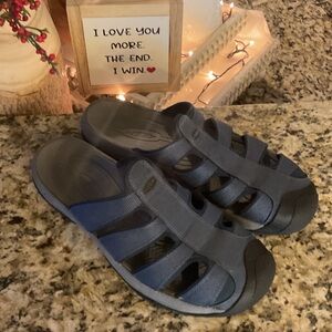 Keen Navy and Black Aruba Beach Sandals